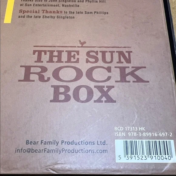 # 0670**The Sun Rock Box Set - Picture 9 of 17